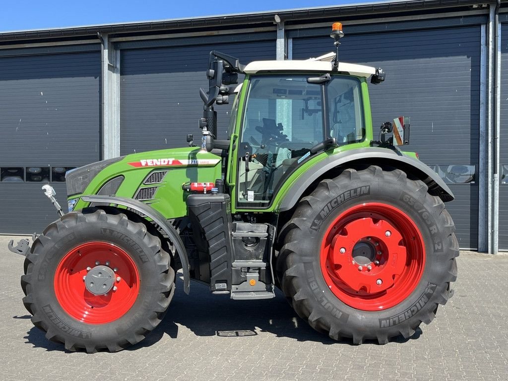 Traktor типа Fendt 718 S4 Power Plus, Gebrauchtmaschine в Hapert (Фотография 2)