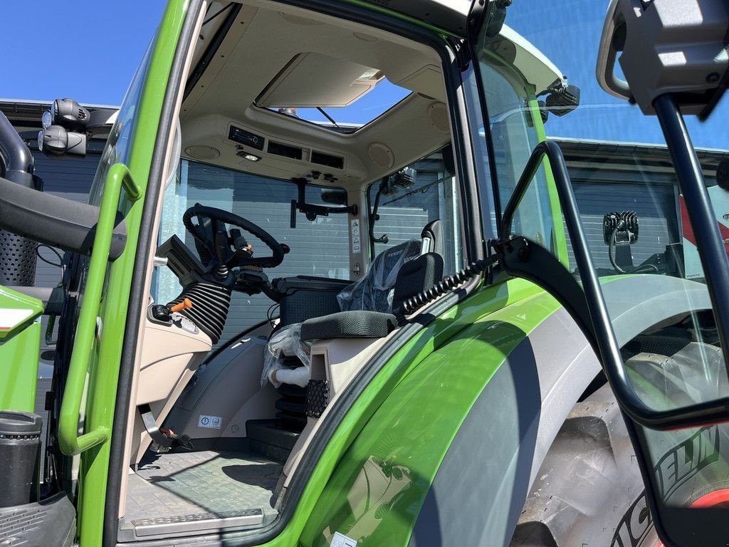 Traktor от тип Fendt 718 S4 Power Plus, Gebrauchtmaschine в Hapert (Снимка 11)