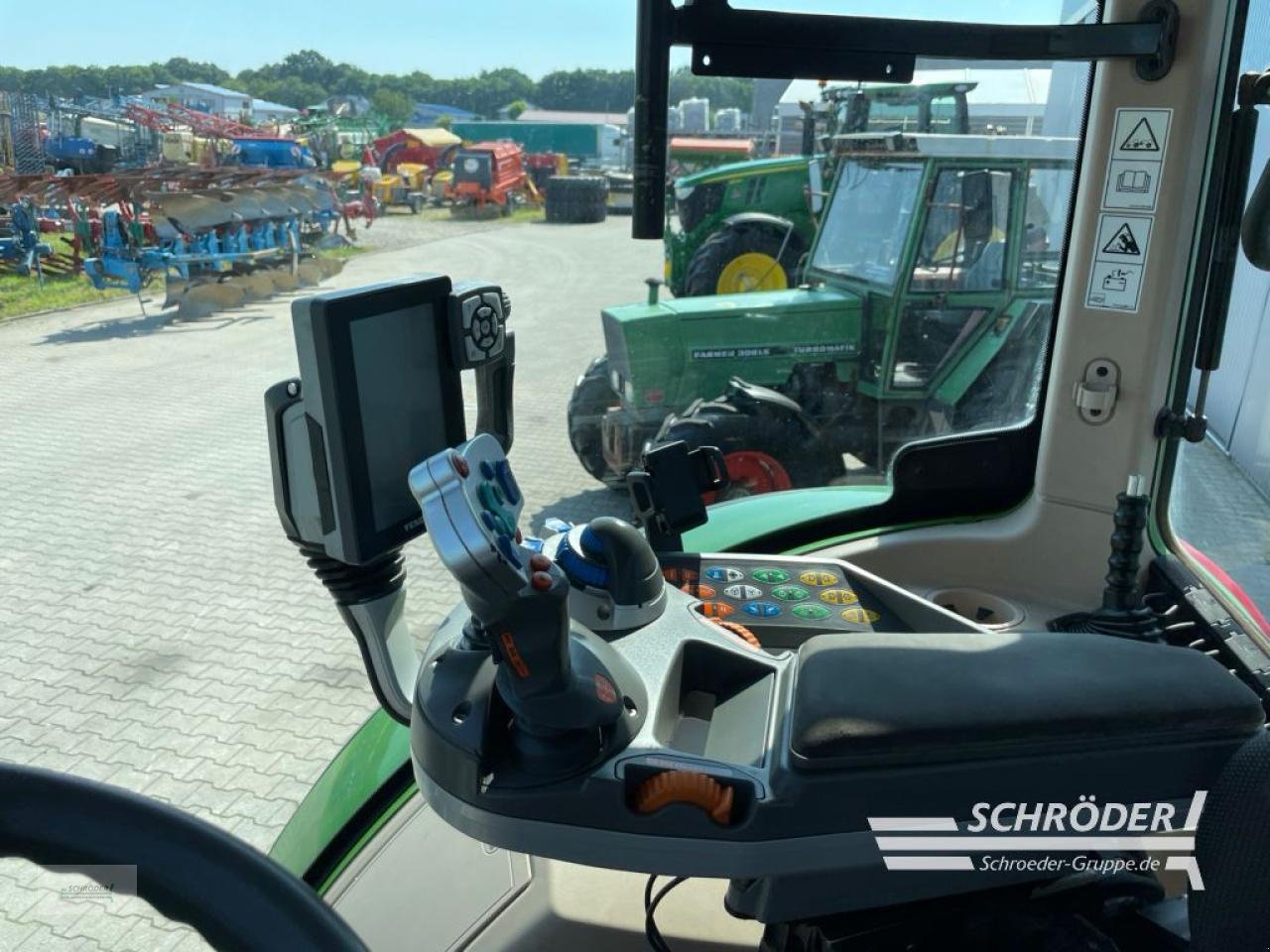 Traktor van het type Fendt 718 S4 POWER PLUS, Gebrauchtmaschine in Wildeshausen (Foto 13)