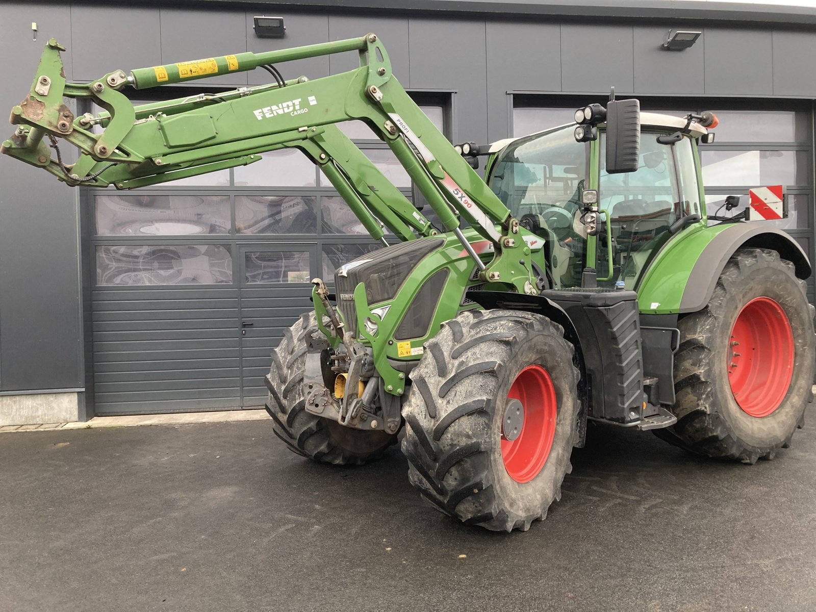 Traktor tip Fendt 718 S4 Profi Plus RTK, Gebrauchtmaschine in Wülfershausen an der Saale (Poză 2)