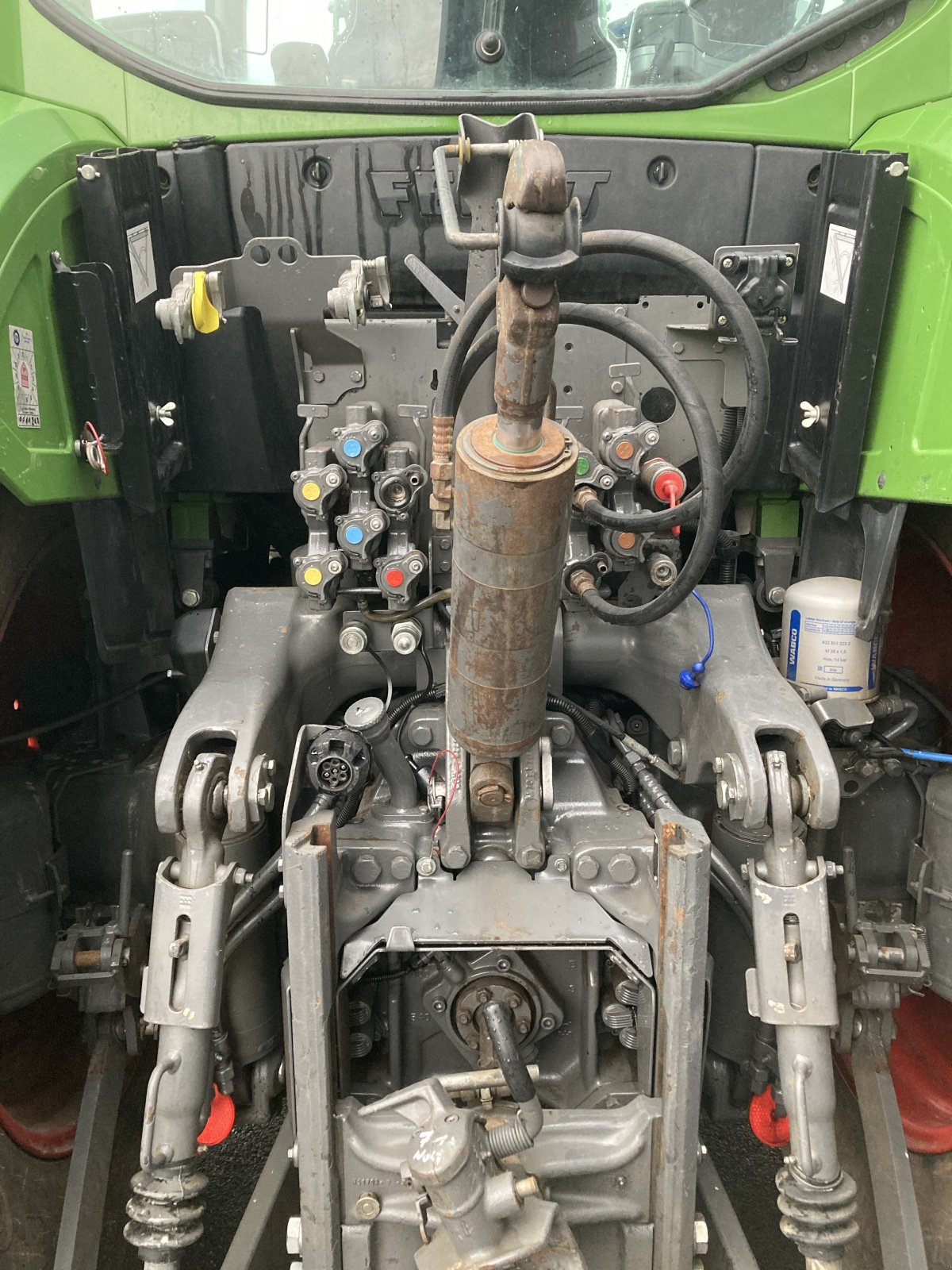 Traktor des Typs Fendt 718 S4 Profi Plus RTK, Gebrauchtmaschine in Wülfershausen an der Saale (Bild 9)