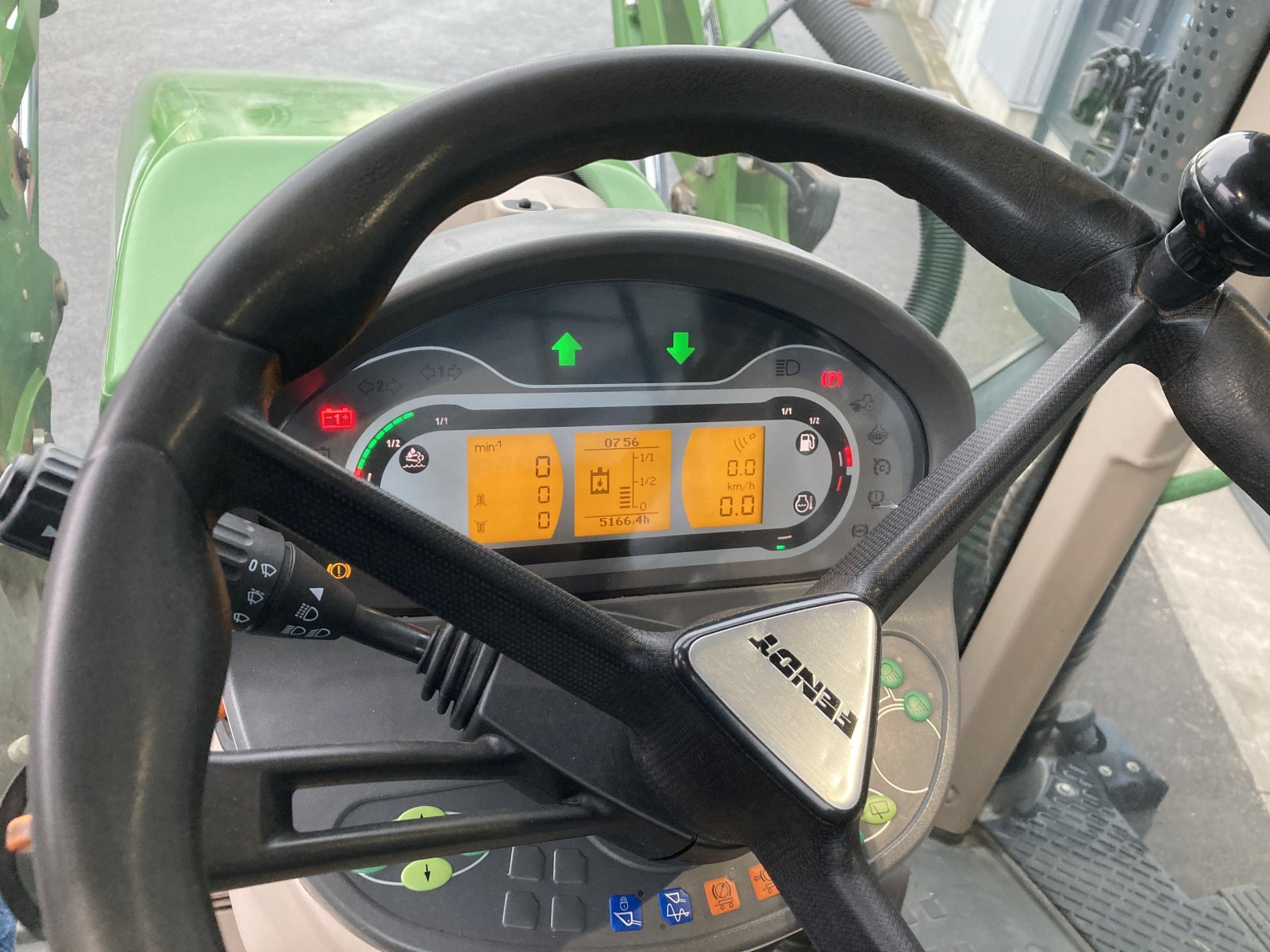 Traktor des Typs Fendt 718 S4 Profi Plus RTK, Gebrauchtmaschine in Wülfershausen an der Saale (Bild 20)