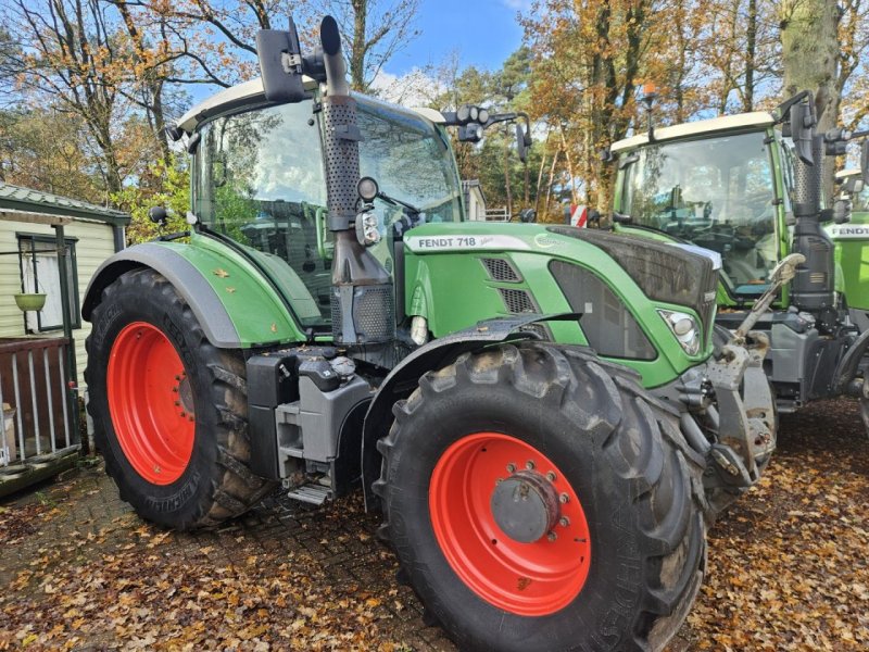 Traktor типа Fendt 718 SCR Profi Plus 716 718 720, Gebrauchtmaschine в Bergen op Zoom