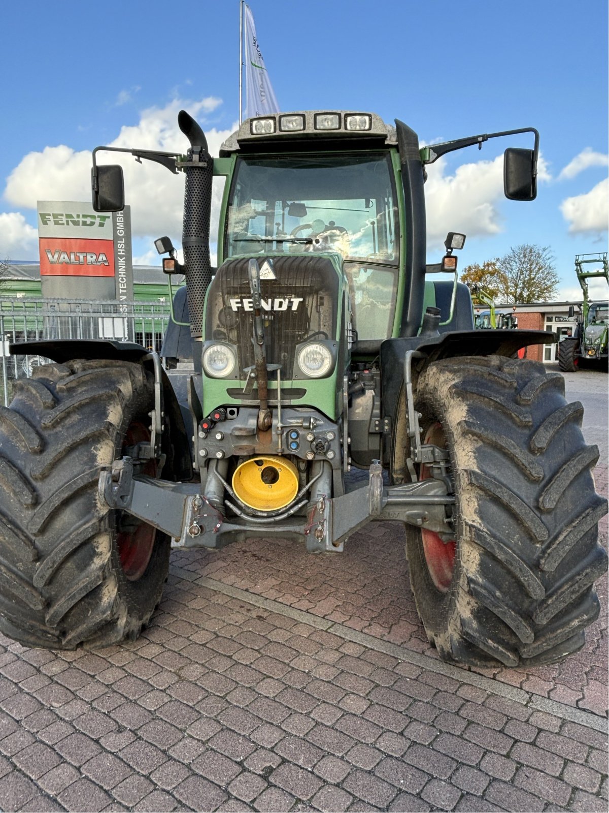 Traktor от тип Fendt 718 TMS, Gebrauchtmaschine в Elmenhorst-Lanken (Снимка 2)