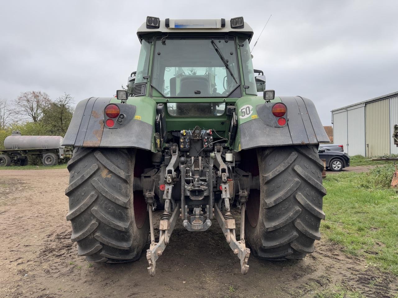 Traktor типа Fendt 718 Vario Frontlader, FKH, FZW, Gebrauchtmaschine в Könnern (Фотография 8)