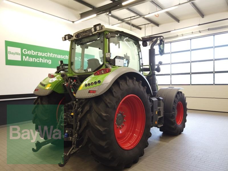 Traktor of the type Fendt 718 VARIO GEN6 POWER PLUS, Gebrauchtmaschine in Manching (Picture 3)