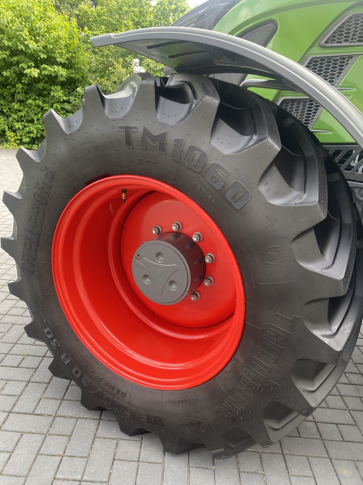 Traktor типа Fendt 718 Vario Gen.6 Power+ Setting2 (GPS ready 720 722 724) Finanzierung/Miete möglich, Gebrauchtmaschine в Weigendorf (Фотография 18)