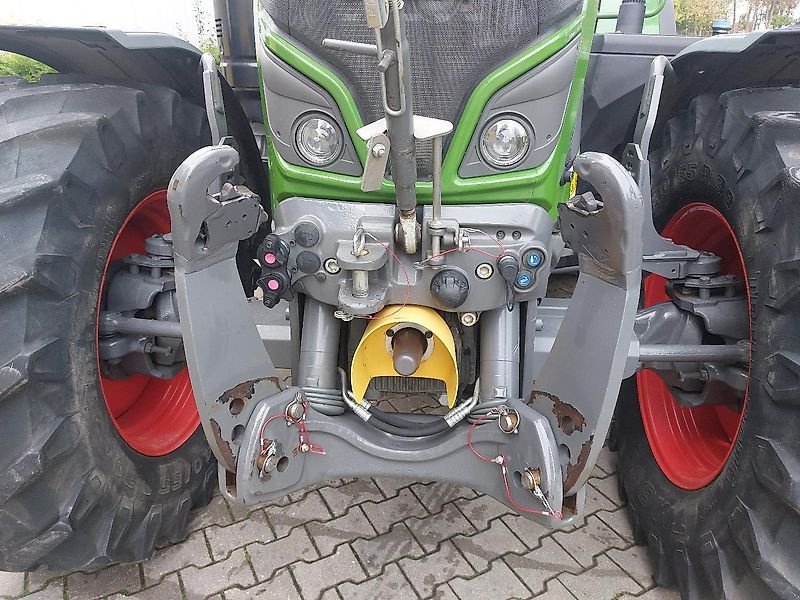 Traktor tip Fendt 718 Vario GEN6 Power+ Setting2 LED FZ GPS 720 722 724, Gebrauchtmaschine in Tirschenreuth (Poză 15)