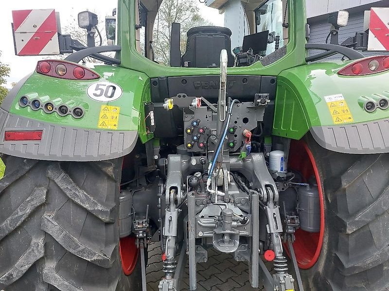 Traktor van het type Fendt 718 Vario GEN6 Power+ Setting2 LED FZ GPS 720 722 724, Gebrauchtmaschine in Tirschenreuth (Foto 7)