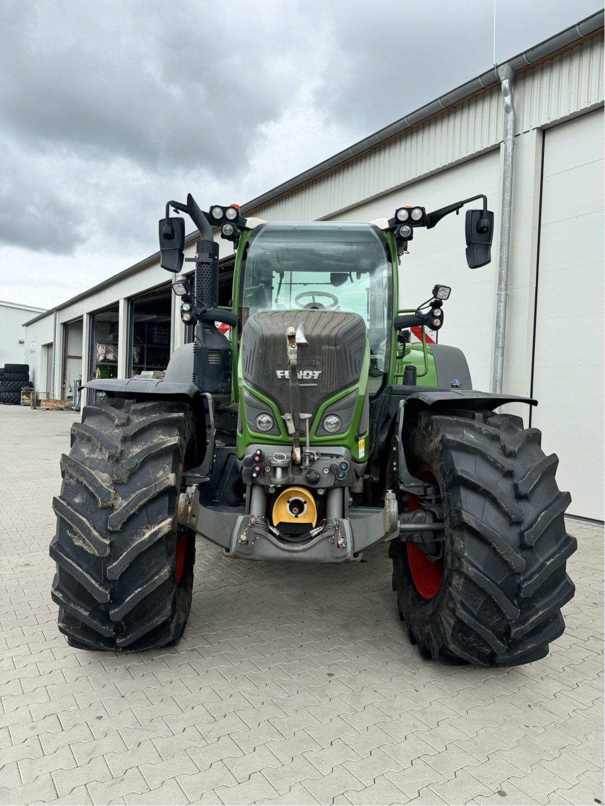 Traktor типа Fendt 718 Vario Gen6 PowerPlus, Gebrauchtmaschine в Bad Oldesloe (Фотография 8)