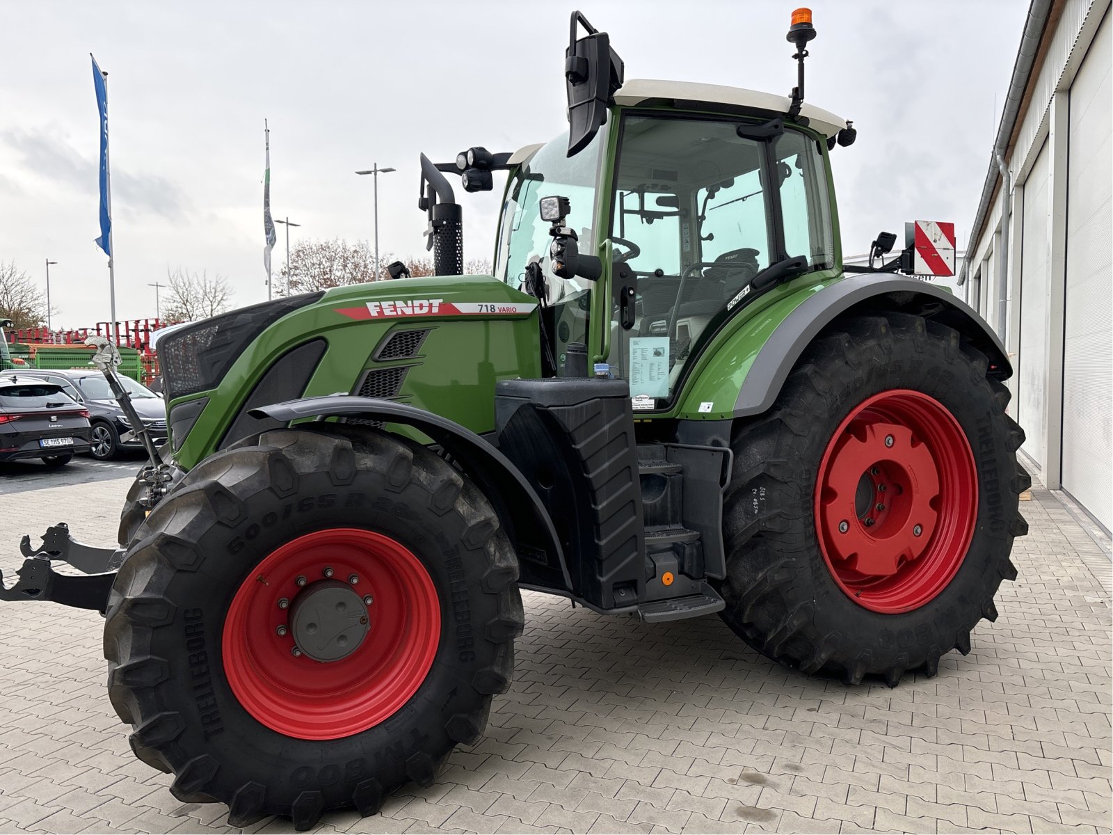 Traktor van het type Fendt 718 Vario Gen6 PowerPlus, Gebrauchtmaschine in Bad Oldesloe (Foto 2)