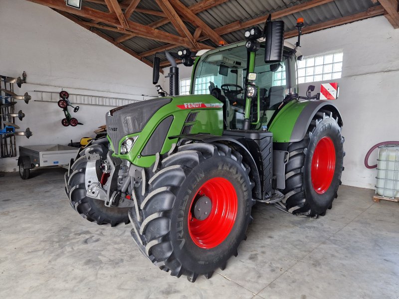 Traktor des Typs Fendt 718 Vario Gen6 Profi+, Gebrauchtmaschine in Gerzen (Bild 1)