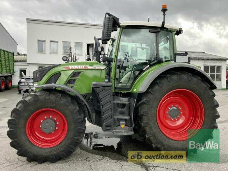 Traktor типа Fendt 718 VARIO GEN6 PROFI PLUS, Gebrauchtmaschine в Straubing (Фотография 2)