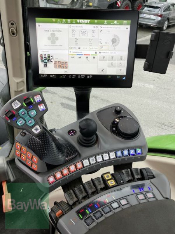 Traktor van het type Fendt 718 VARIO GEN6 PROFI PLUS, Gebrauchtmaschine in Waldkirchen (Foto 7)