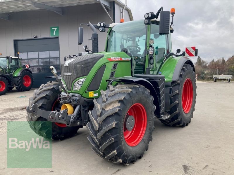 Traktor типа Fendt 718 VARIO GEN6 Profi Plus, Gebrauchtmaschine в Eichendorf (Фотография 2)