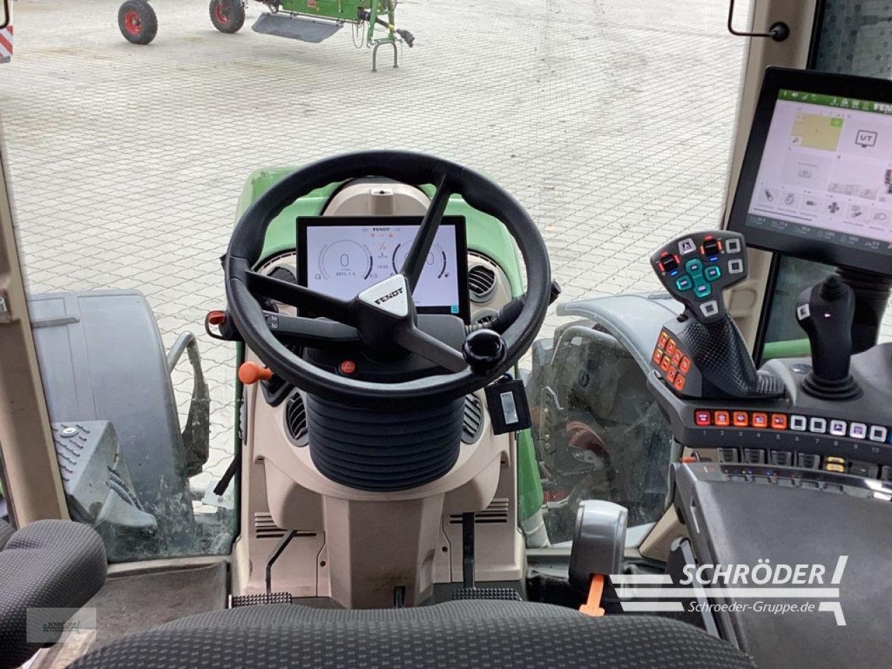 Traktor del tipo Fendt 718 VARIO GEN6 PROFI PLUS, Gebrauchtmaschine In Hemmoor (Immagine 17)