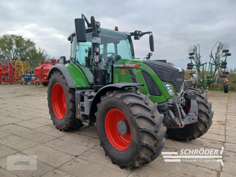 Traktor van het type Fendt 718 VARIO GEN6 PROFI PLUS, Neumaschine in Langenweddingen