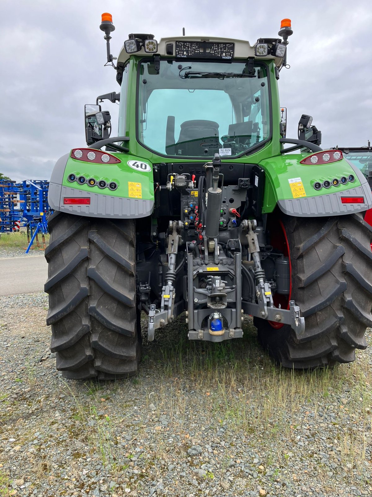 Traktor des Typs Fendt 718 Vario Gen6 Profi+ Setting2, Gebrauchtmaschine in Korbach (Bild 6)