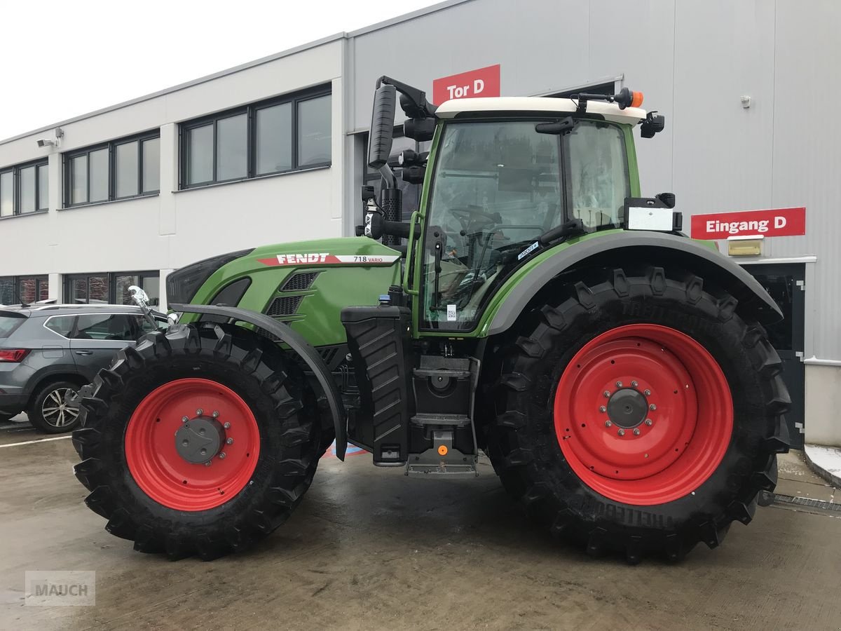 Traktor van het type Fendt 718 Vario Gen6 / Profi+ Setting2, Neumaschine in Burgkirchen (Foto 2)