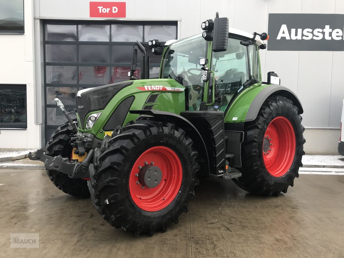 Traktor Türe ait Fendt 718 Vario Gen6 / Profi+ Setting2, Neumaschine içinde Burgkirchen (resim 1)