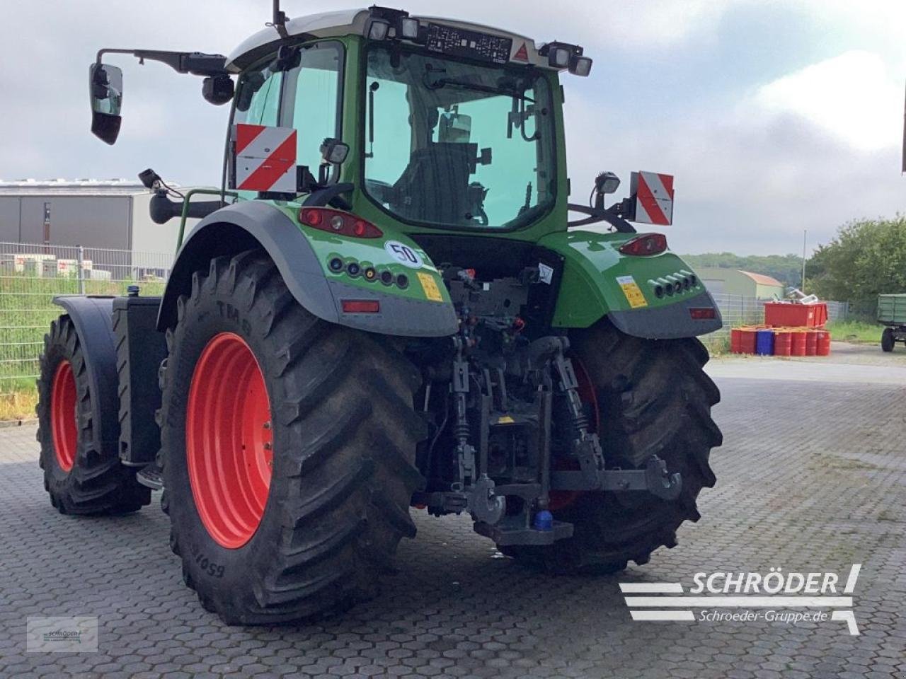 Traktor tip Fendt 718 VARIO GEN6 PROFI, Gebrauchtmaschine in Norden (Poză 8)