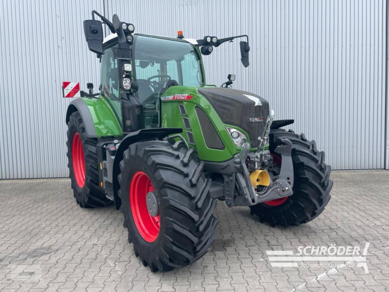 Traktor tip Fendt 718 VARIO GEN6 PROFI, Gebrauchtmaschine in Lastrup (Poză 1)