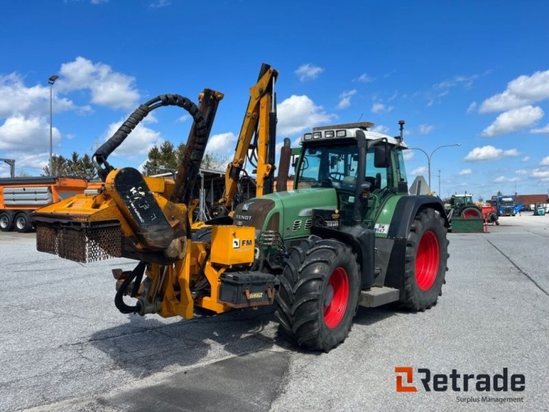 Traktor Türe ait Fendt 718 Vario med FM front og sideklipper, Gebrauchtmaschine içinde Rødovre (resim 1)