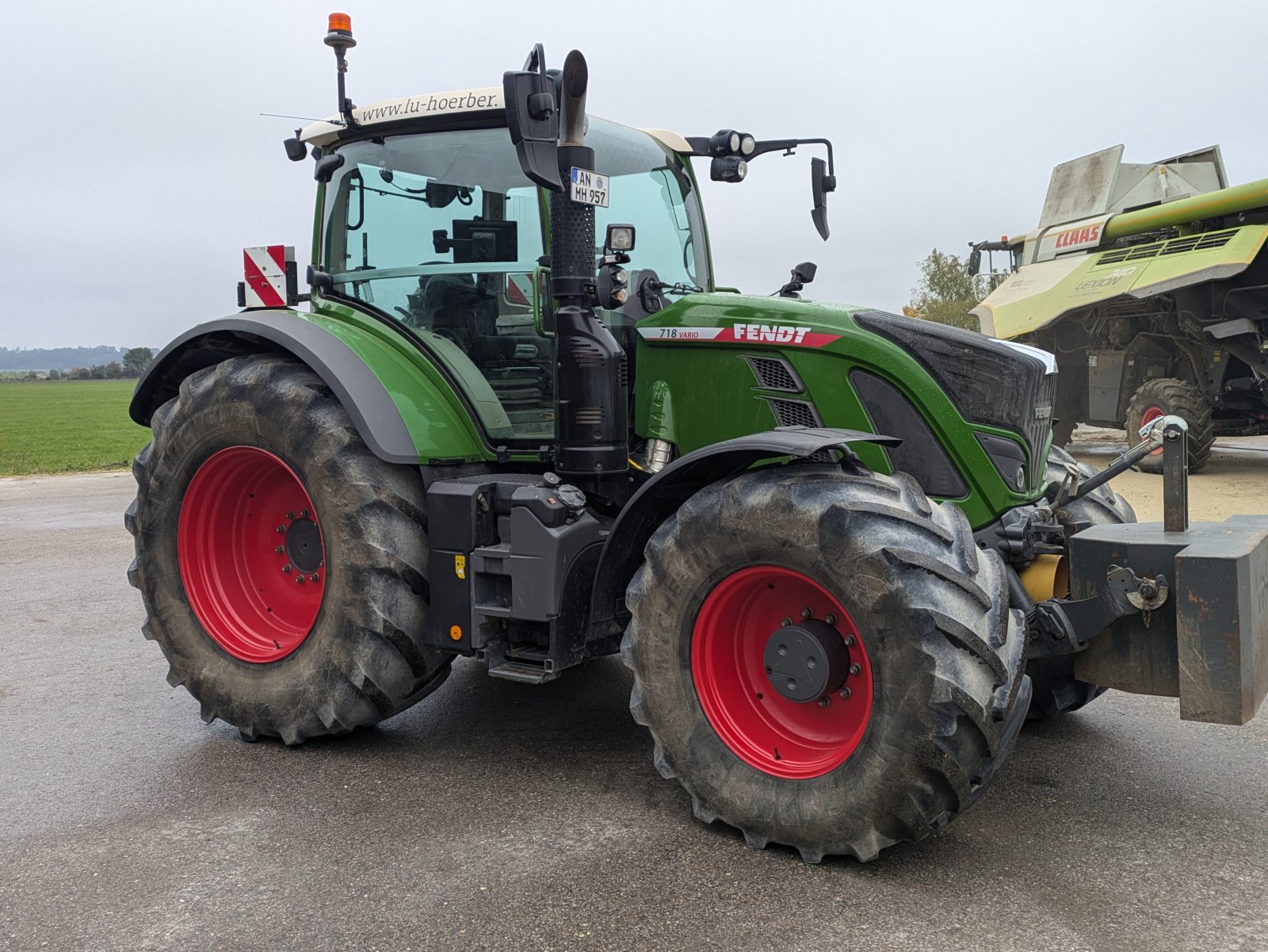 Traktor του τύπου Fendt 718 Vario Power, Gebrauchtmaschine σε Leutershausen (Φωτογραφία 4)