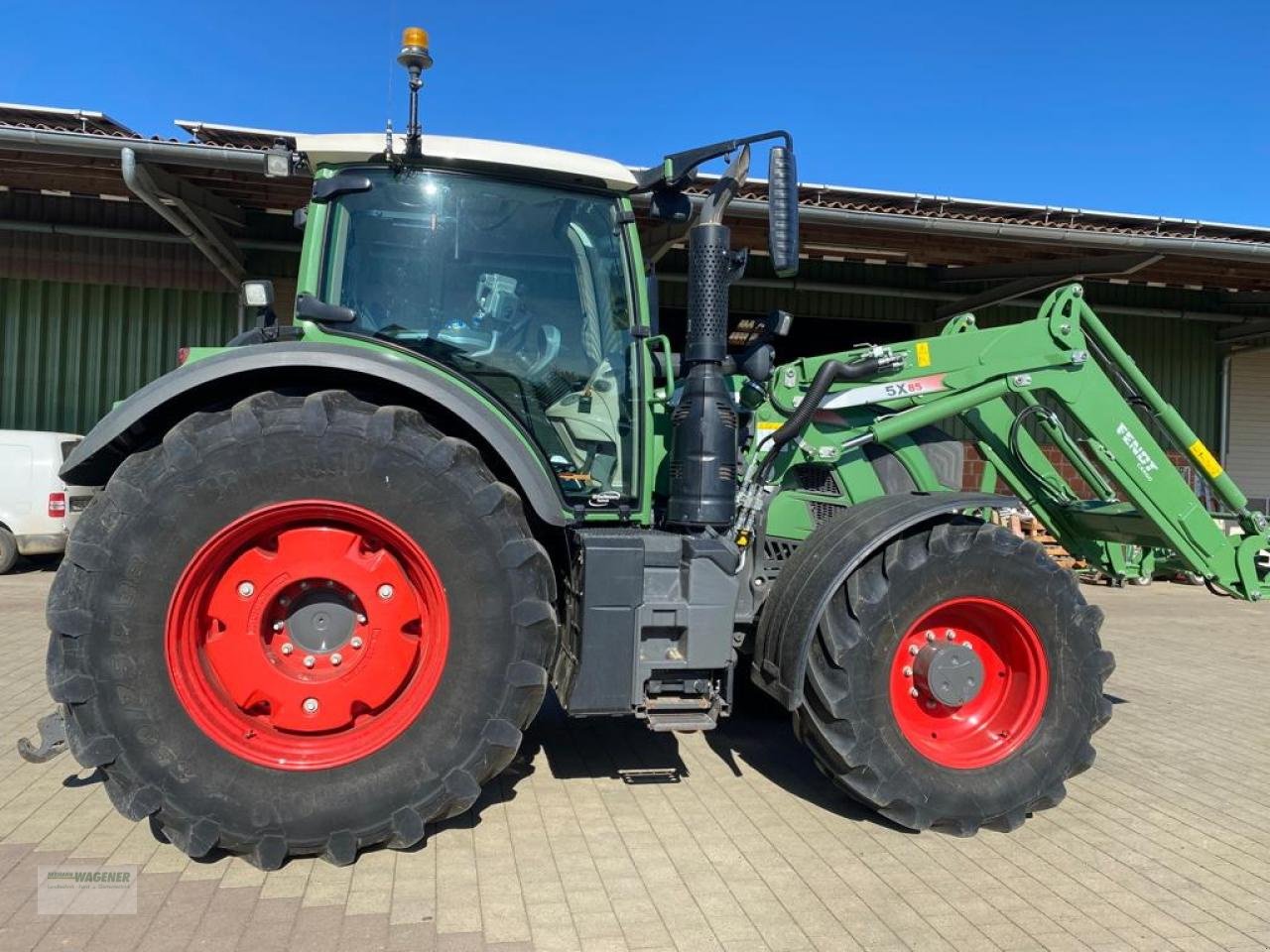 Traktor of the type Fendt 718 Vario Power, Gebrauchtmaschine in Bad Wildungen - Wega (Picture 1)