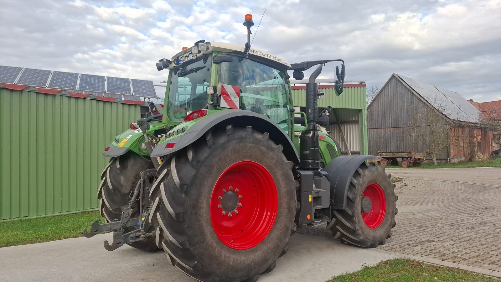 Traktor tip Fendt 718 Vario PowerPlus, Gebrauchtmaschine in Leutershausen (Poză 5)