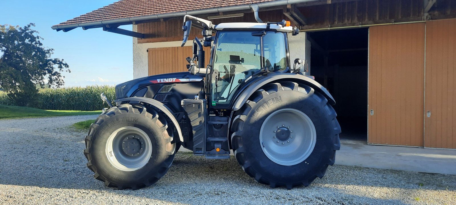 Traktor tipa Fendt 718 Vario PowerPlus, Gebrauchtmaschine u Hohenpolding (Slika 1)