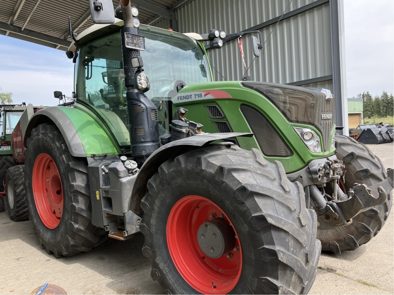 Traktor van het type Fendt 718 Vario Profi Plus, Gebrauchtmaschine in Wittingen (Foto 9)