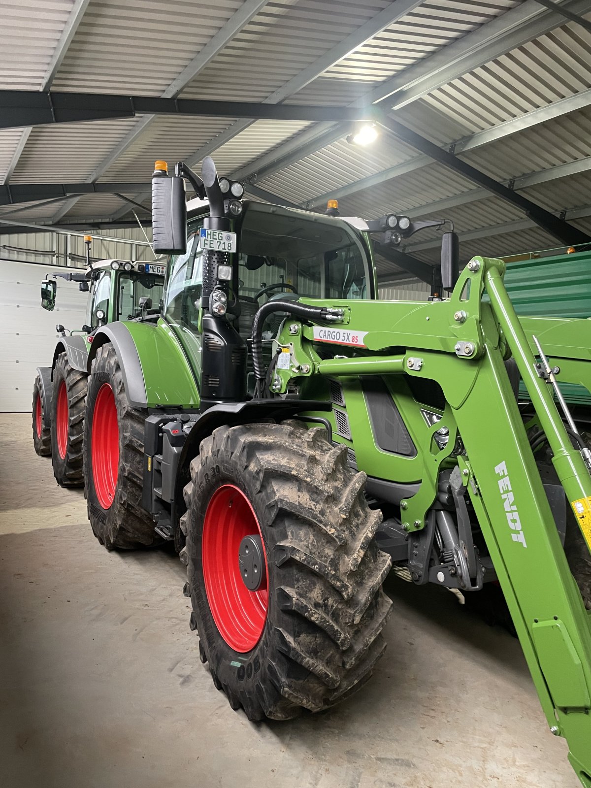 Traktor типа Fendt 718 Vario Profi, Gebrauchtmaschine в Melsungen (Фотография 1)