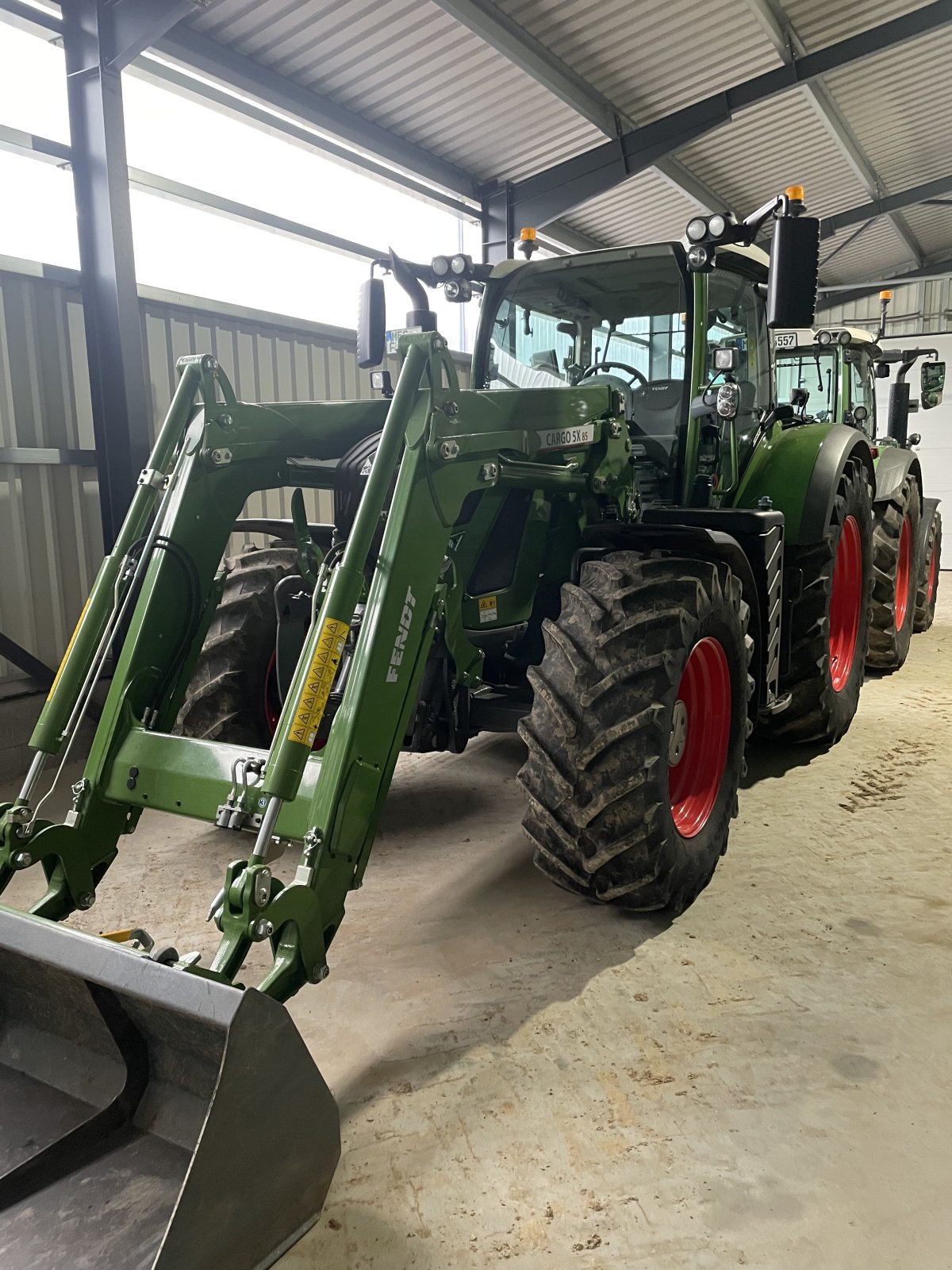 Traktor типа Fendt 718 Vario Profi, Gebrauchtmaschine в Melsungen (Фотография 2)