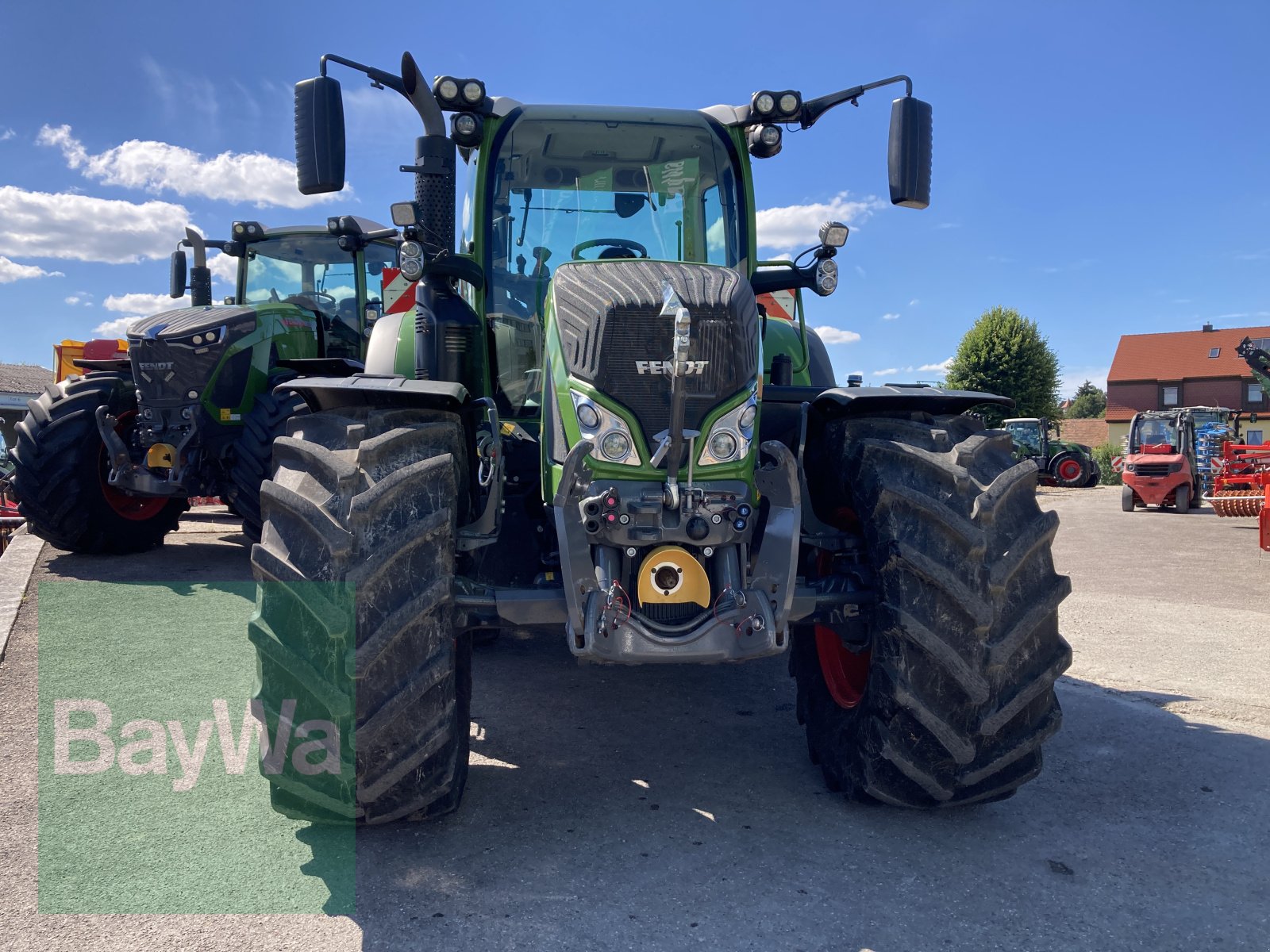 Traktor типа Fendt 718 Vario ProfiPlus Gen 6 RTK, Gebrauchtmaschine в Dinkelsbühl (Фотография 3)