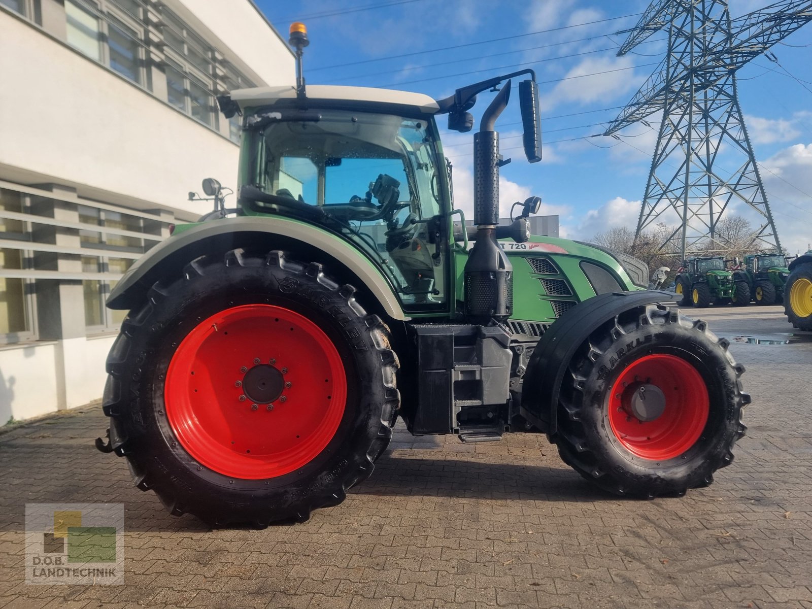 Traktor del tipo Fendt 718 Vario ProfiPlus Motor überholt, Gebrauchtmaschine In Regensburg (Immagine 4)