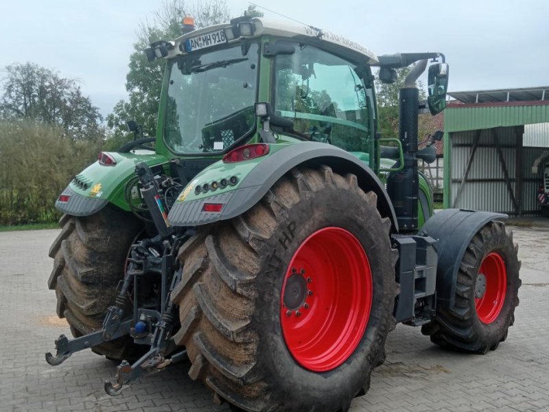 Traktor типа Fendt 718 Vario ProfiPlus, Gebrauchtmaschine в Leutershausen (Фотография 1)