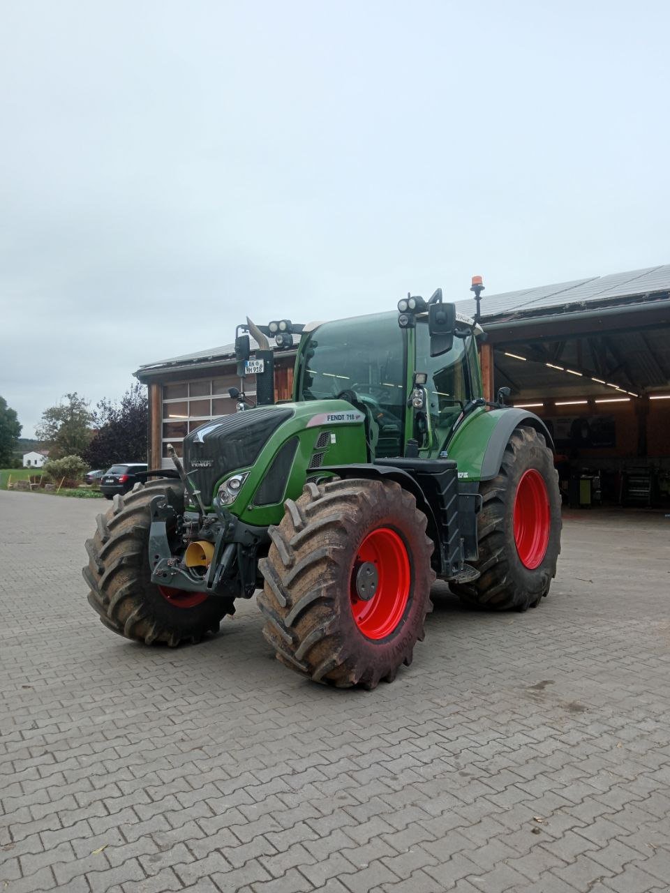 Traktor del tipo Fendt 718 Vario ProfiPlus, Gebrauchtmaschine en Leutershausen (Imagen 2)