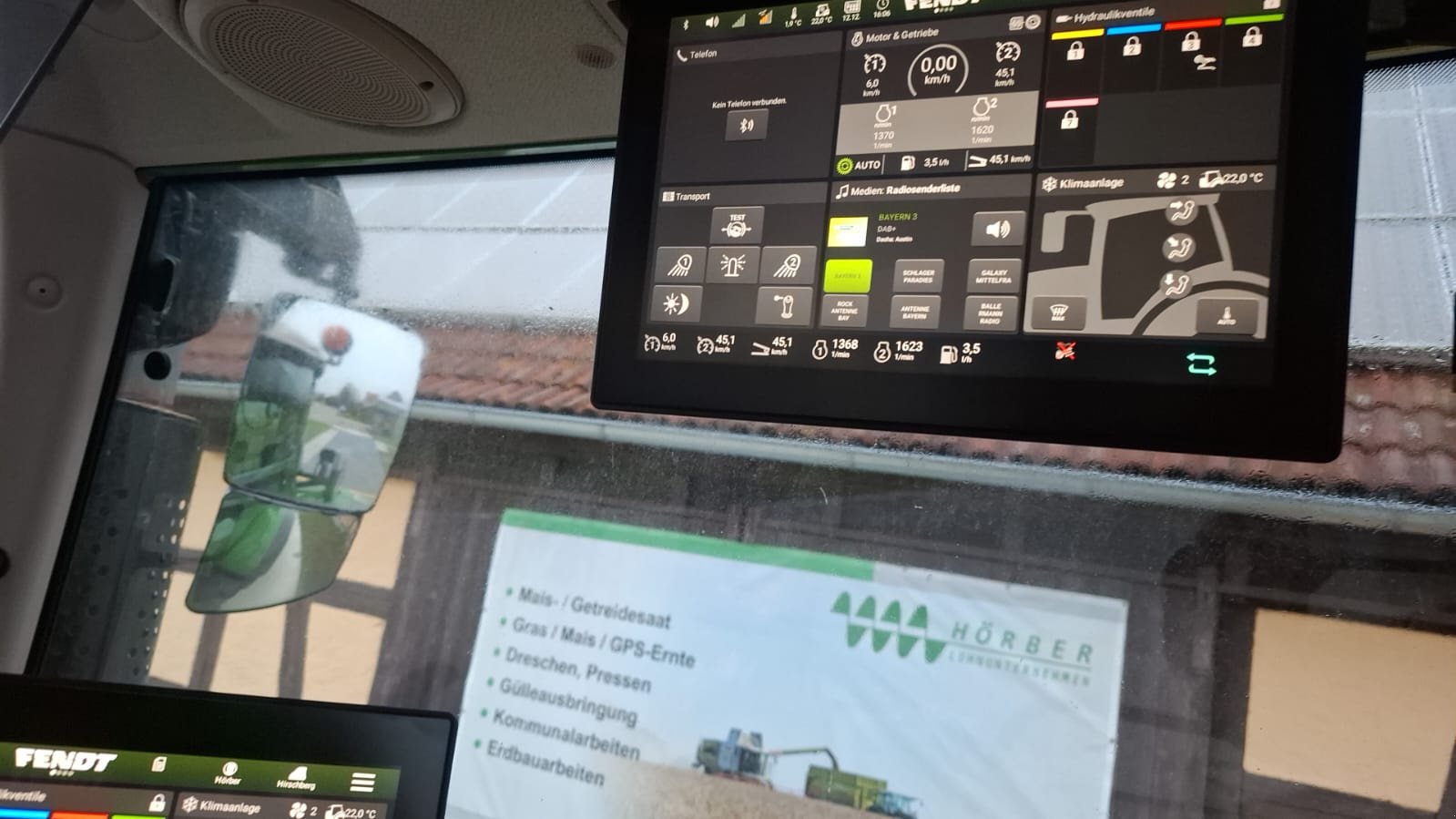 Traktor Türe ait Fendt 718 Vario ProfiPlus, Gebrauchtmaschine içinde Leutershausen (resim 3)