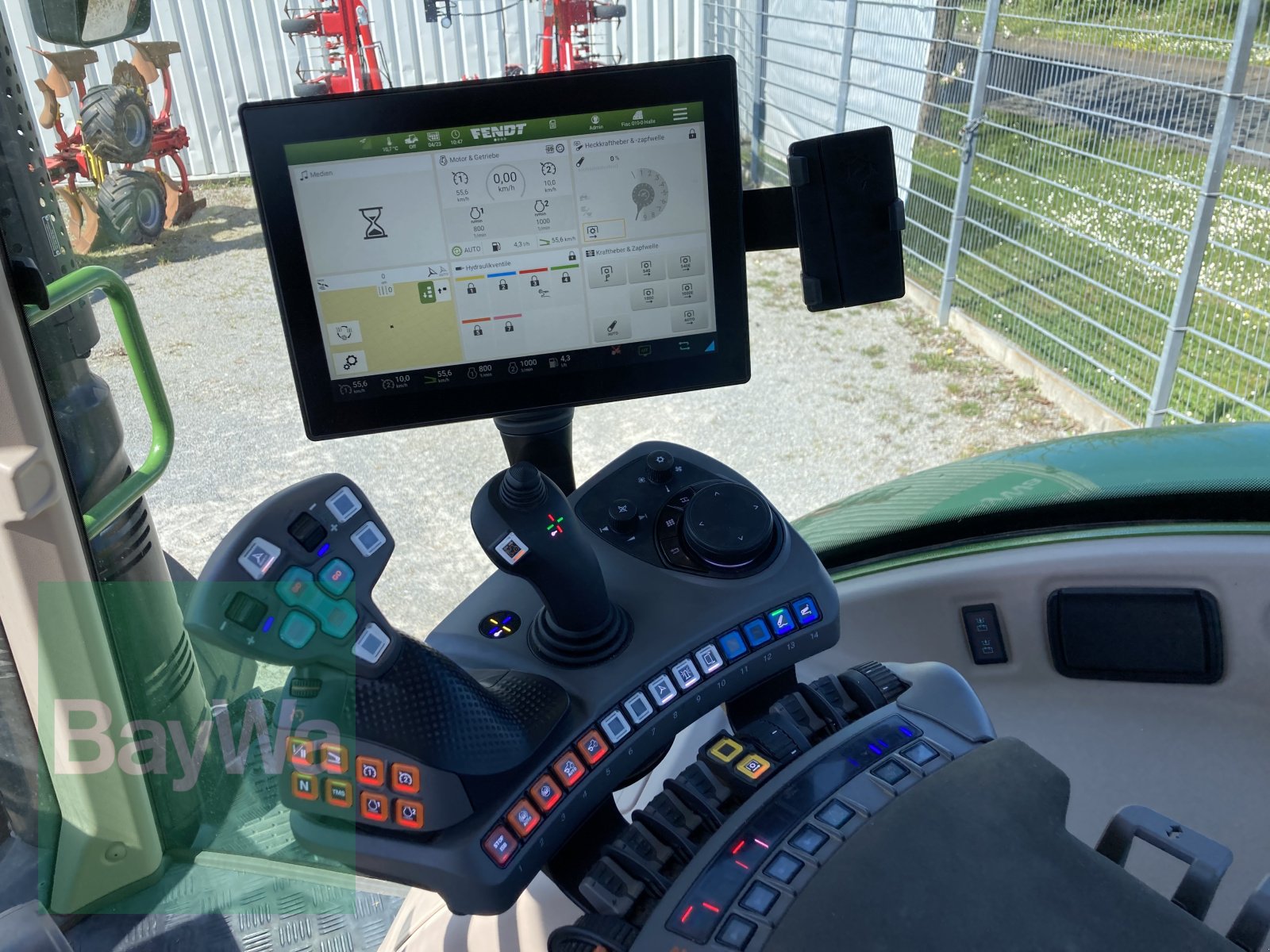 Traktor typu Fendt 718 Vario ProfiPlus, Gebrauchtmaschine w Giebelstadt (Zdjęcie 13)