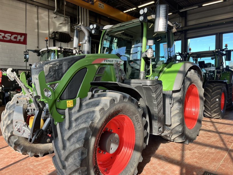 Traktor от тип Fendt 718 Vario ProfiPlus, Gebrauchtmaschine в Donaueschingen (Снимка 1)