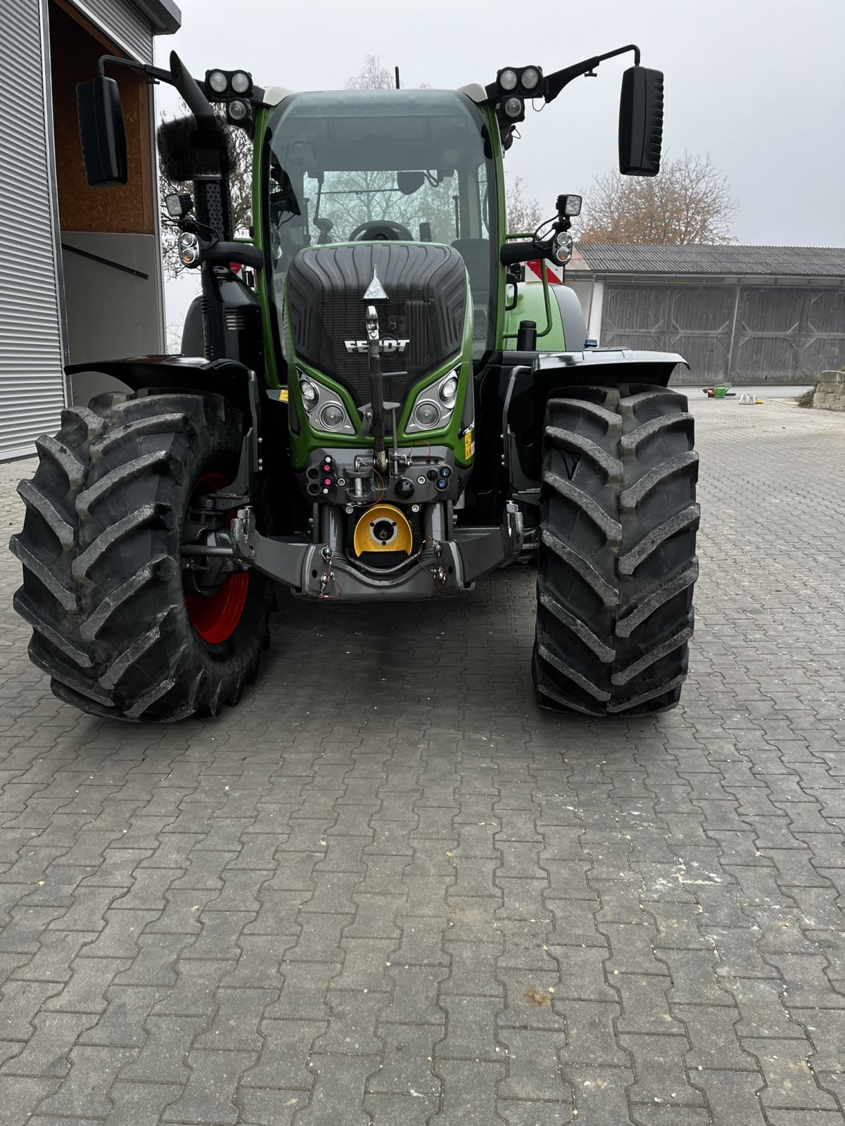 Traktor van het type Fendt 718 Vario ProfiPlus, Gebrauchtmaschine in Fürstenzell (Foto 2)