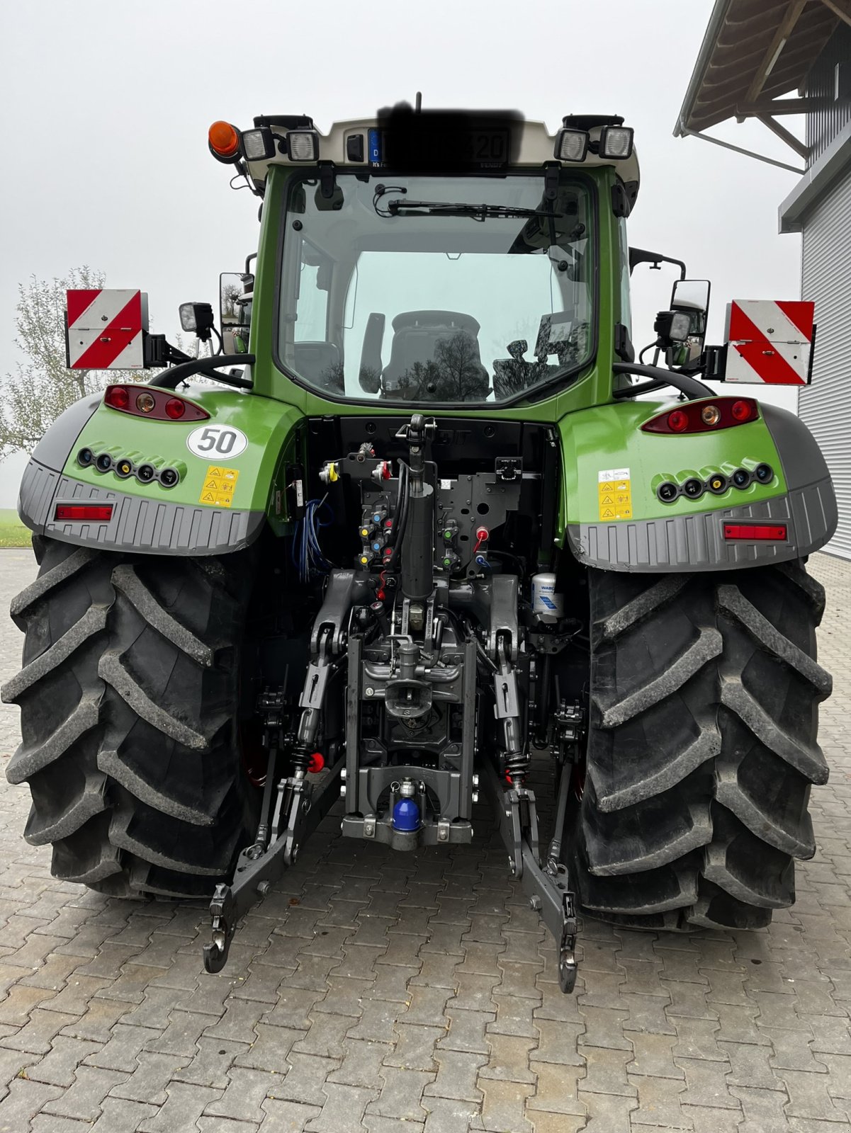 Traktor van het type Fendt 718 Vario ProfiPlus, Gebrauchtmaschine in Fürstenzell (Foto 13)