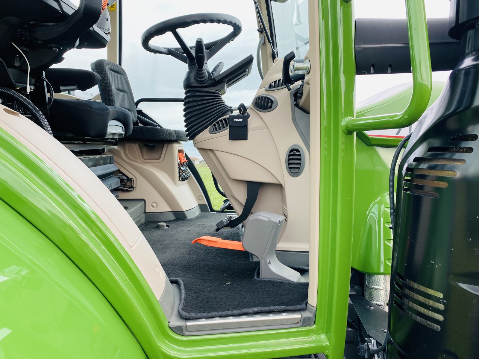 Traktor typu Fendt 718 Vario ProfiPlus, Gebrauchtmaschine v Herrsching (Obrázek 9)