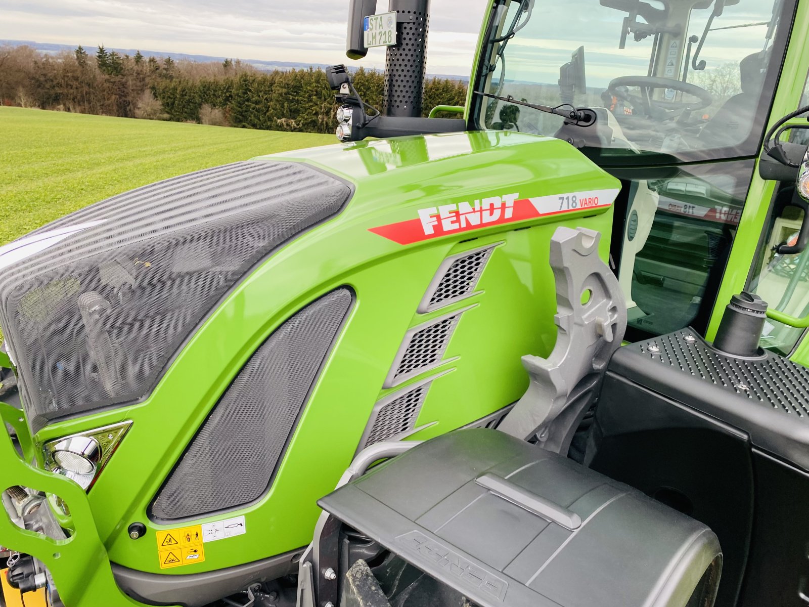 Traktor typu Fendt 718 Vario ProfiPlus, Gebrauchtmaschine v Herrsching (Obrázek 18)