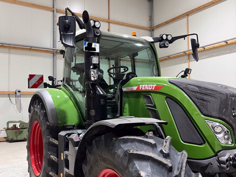 Traktor of the type Fendt 718 Vario ProfiPlus, Gebrauchtmaschine in Kirchroth (Picture 1)