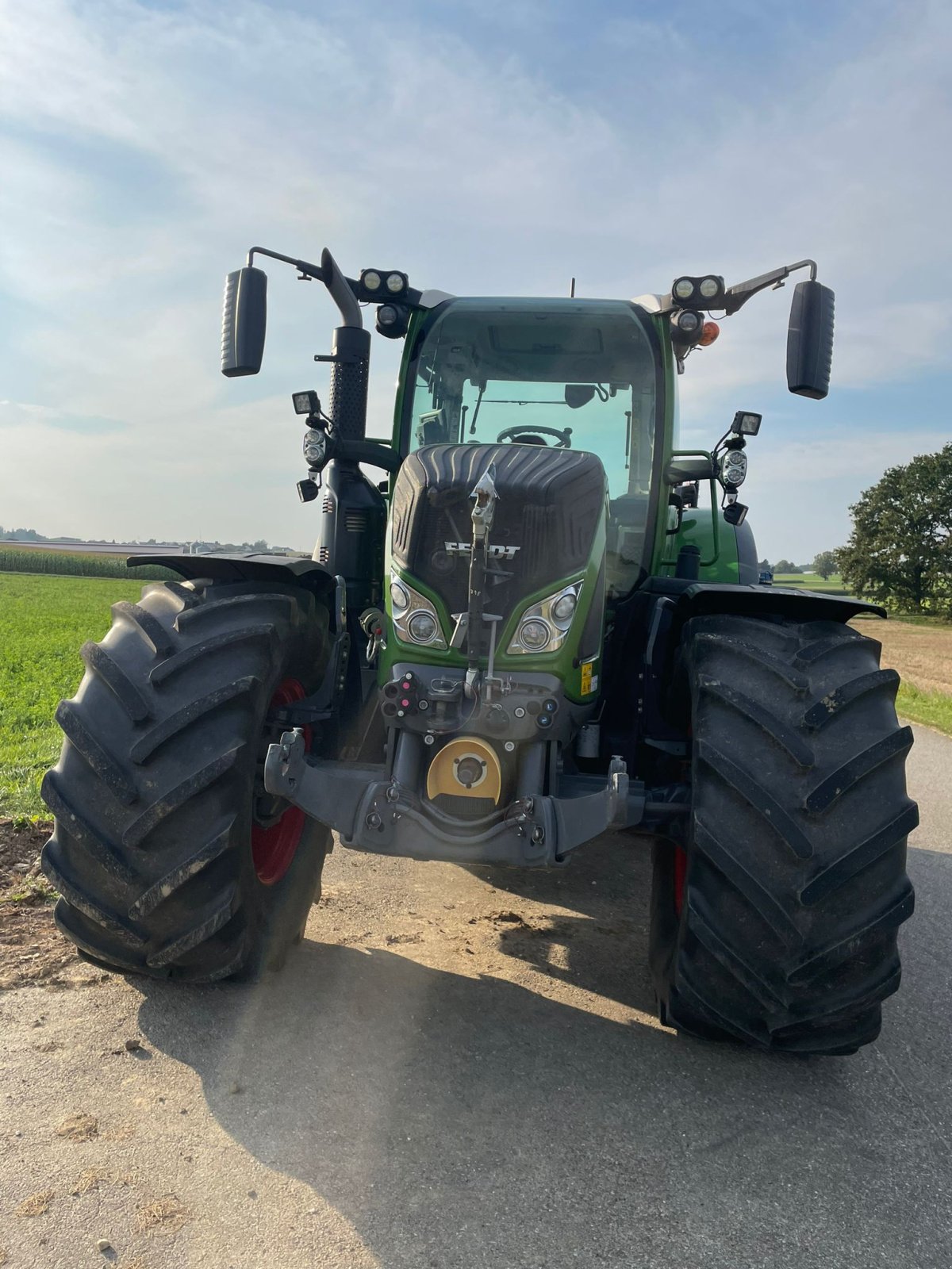 Traktor des Typs Fendt 718 Vario ProfiPlus, Gebrauchtmaschine in Gangkofen (Bild 3)