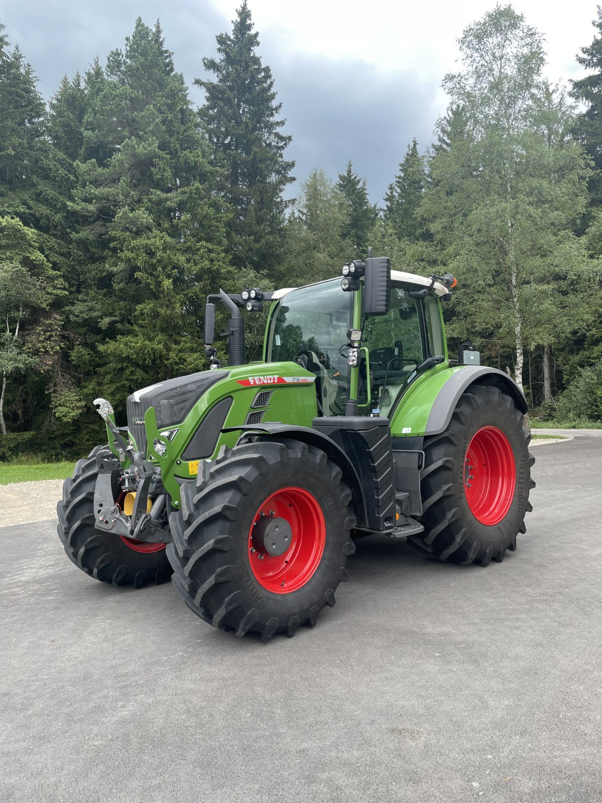 Traktor tip Fendt 718 Vario ProfiPlus, Gebrauchtmaschine in Bidingen (Poză 1)