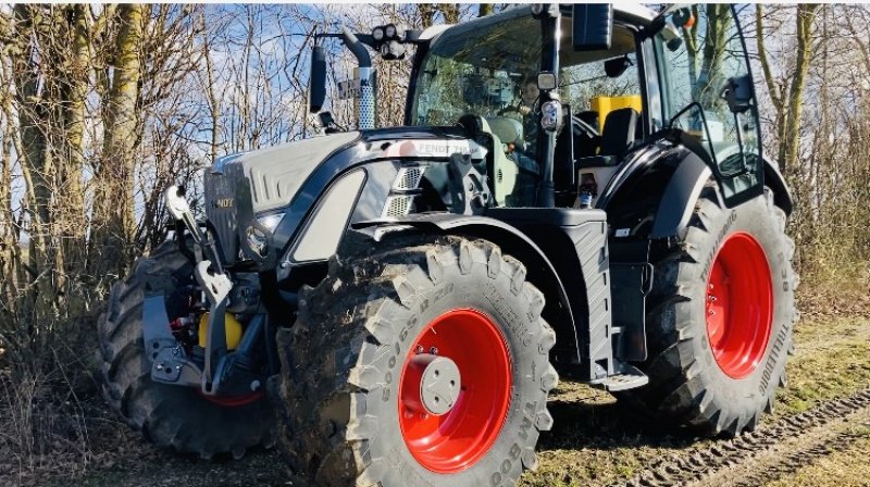 Traktor типа Fendt 718 Vario ProfiPlus, Gebrauchtmaschine в Allmannshofen (Фотография 3)