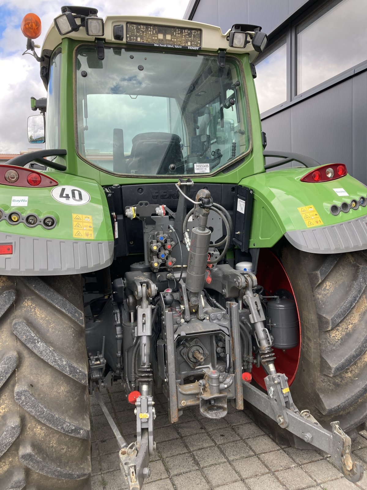 Traktor του τύπου Fendt 718 Vario S4 Power, Gebrauchtmaschine σε Wülfershausen an der Saale (Φωτογραφία 3)